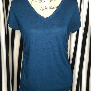 Blue Liz Lange Maternity scrunched side Shirt